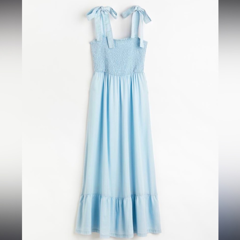 Smocked Denim Dress - H&M